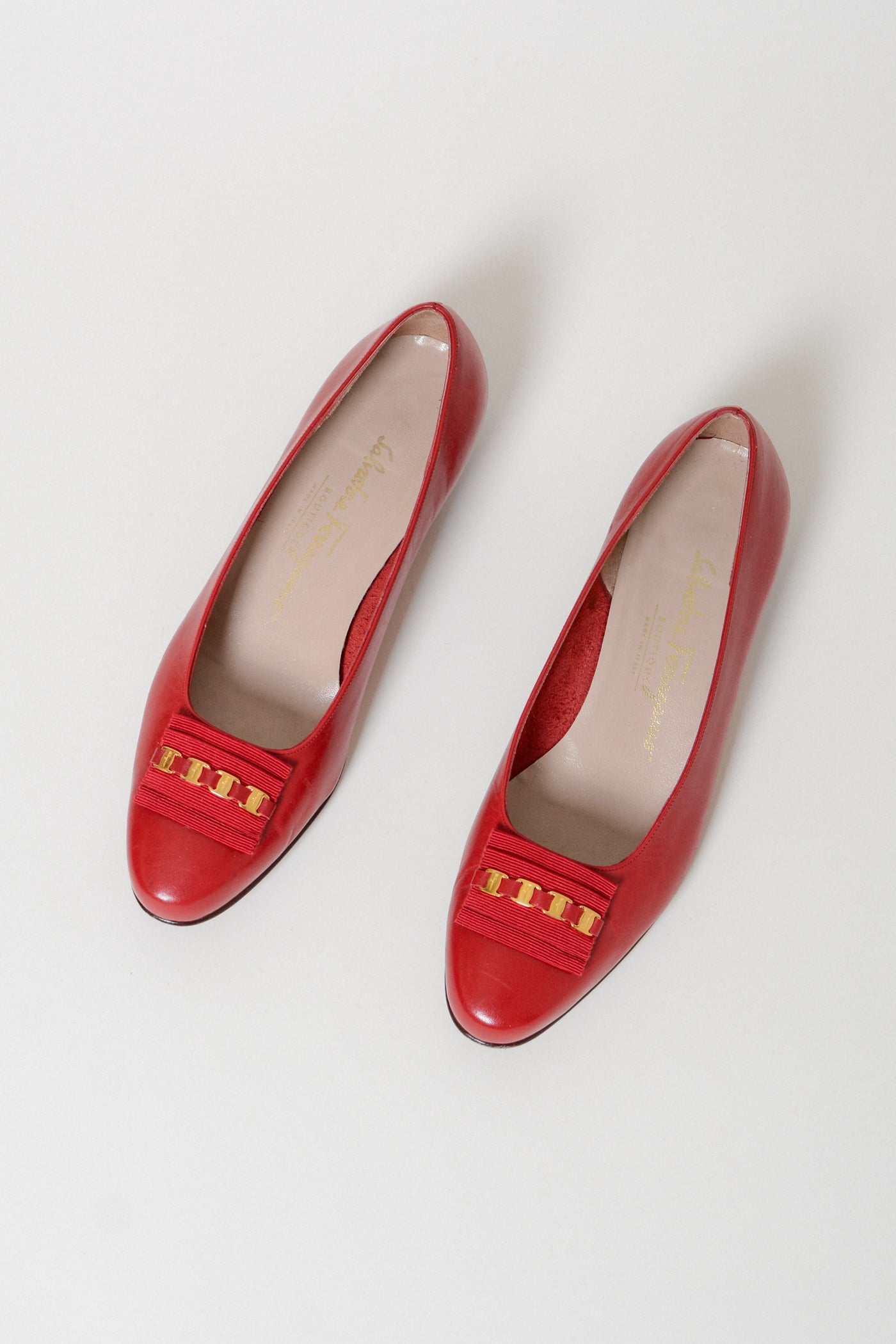 Salvatore ferragamo red clearance flats