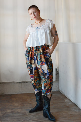 Abstract Cotton Capri Pants