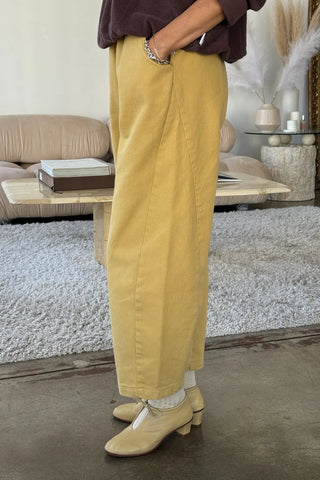 Arc Cotton Pant in Butter