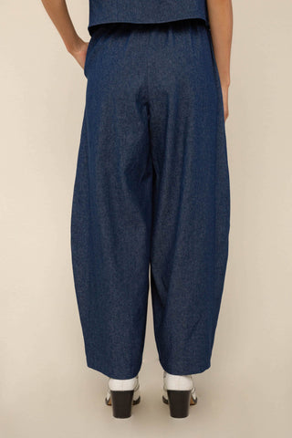 Cotton Denim Lantern Pant in Dark Wash